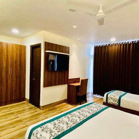 Hotel White Amritsar Extérieur photo